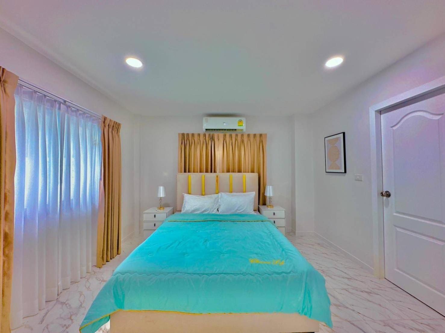 4Bedroom Pool Villa Near Walking St Bonk Pattaya Bagian luar foto