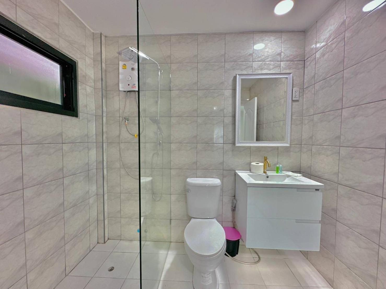 4Bedroom Pool Villa Near Walking St Bonk Pattaya Bagian luar foto